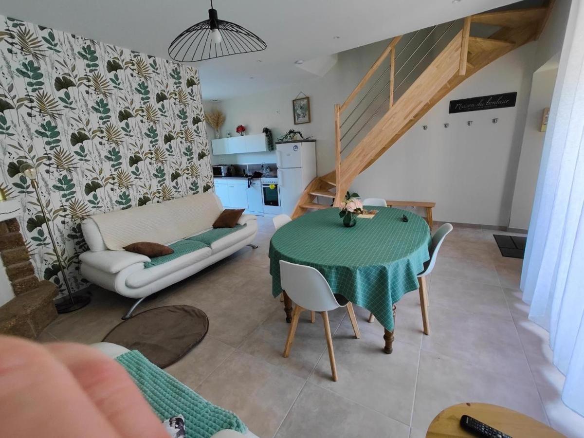 Tante Adele Villa Saint-Ouen-de-la-Rouerie Eksteriør billede